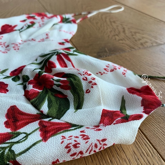 ❌[SOLD]❌Reformation Liza Top || Georgette - Picture 7 of 16